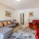 Oasis, Piscina, Jacuzzi, Tenis E Praias!