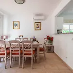 Oasis, Piscina, Jacuzzi, Tenis E Praias! *