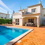 Oasis, Piscina, Jacuzzi, Tenis E Praias! וילה פורטימאו