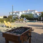 Villa Oasis, Piscina, Jacuzzi, Tenis E Praias! Portimão