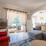 Oasis, Piscina, Jacuzzi, Tenis E Praias!