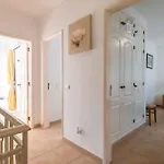 Villa Oasis, Piscina, Jacuzzi, Tenis E Praias! *