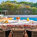 Oasis, Piscina, Jacuzzi, Tenis E Praias! ヴィラ