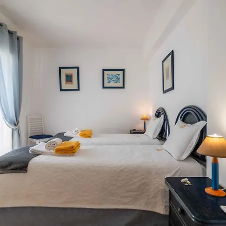 Villa Oasis, Piscina, Jacuzzi, Tenis E Praias! *