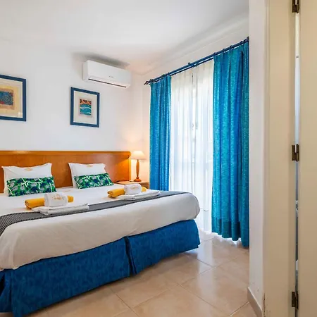 Oasis, Piscina, Jacuzzi, Tenis E Praias! וילה פורטימאו