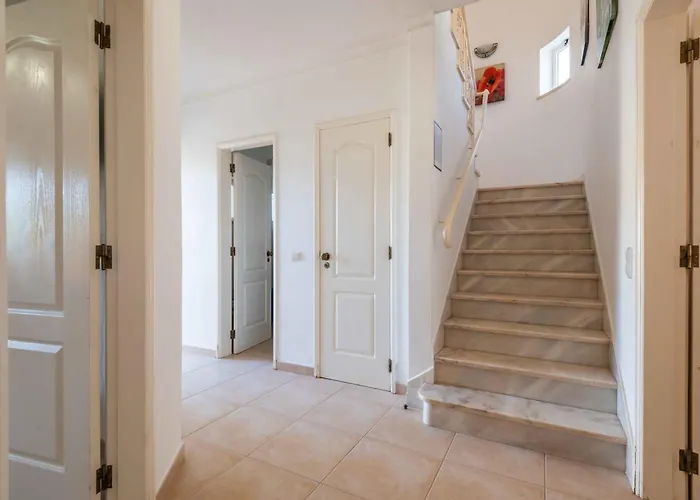 Oasis, Piscina, Jacuzzi, Ténis E Praias! Villa *